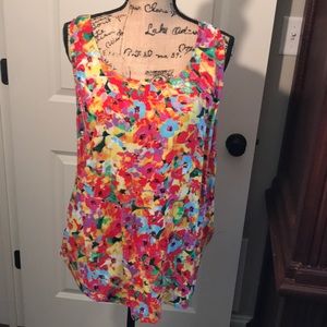 Cabi size L scatter print blouse